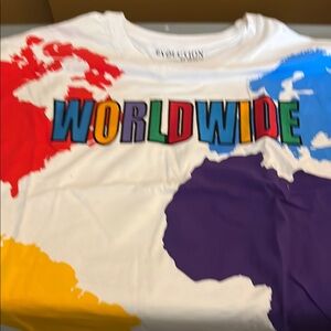 Colorful Worldwide Graphic T-Shirt size 6X made by EVOLUTION brand